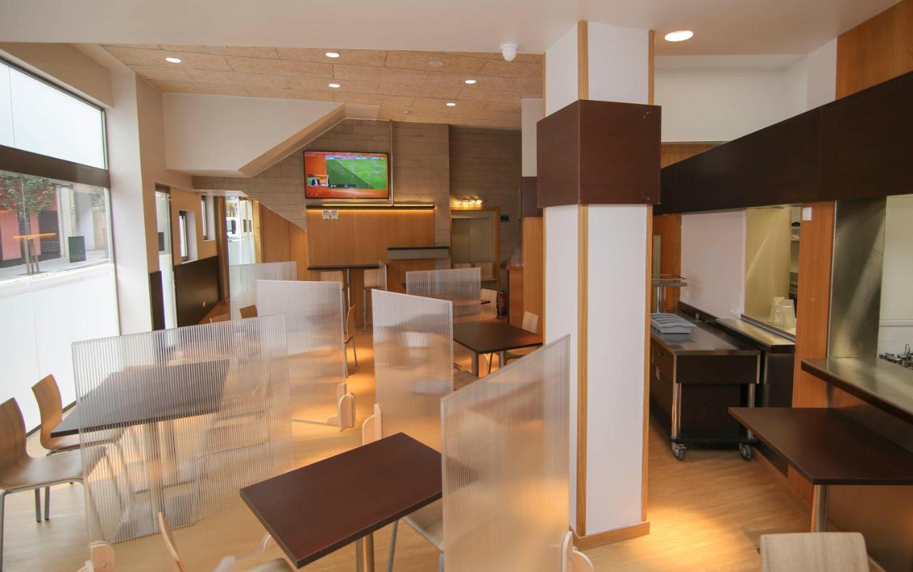 Hotel Esplugues Esplugues de Llobregat Eksteriør bilde