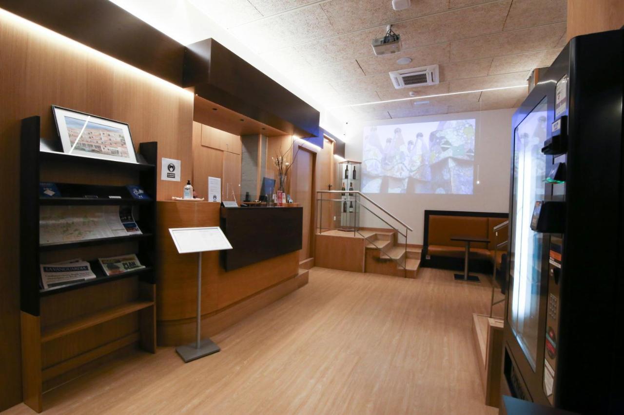 Hotel Esplugues Esplugues de Llobregat Eksteriør bilde