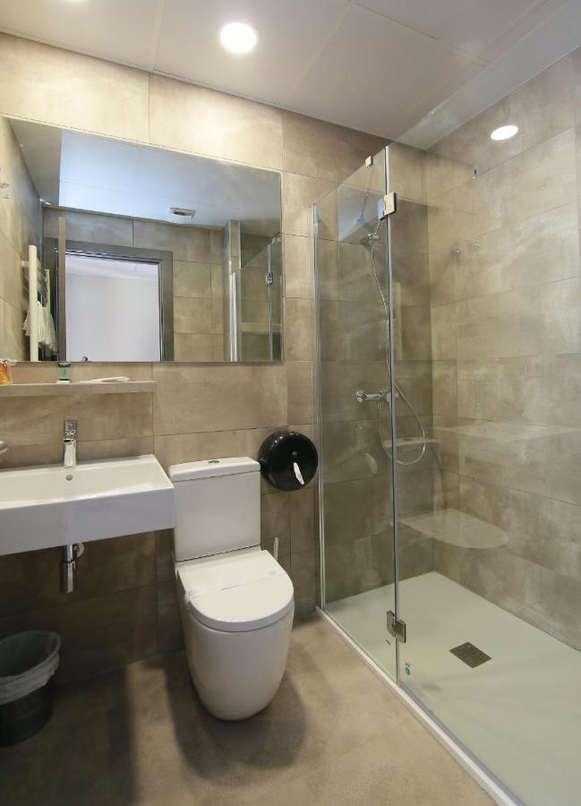 Hotel Esplugues Esplugues de Llobregat Eksteriør bilde